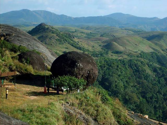 Trekking at Thangal Para